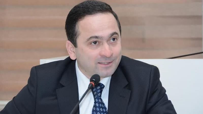 Cəsarət Valehov nazirlikdəki fəaliyyətini dayandırdı