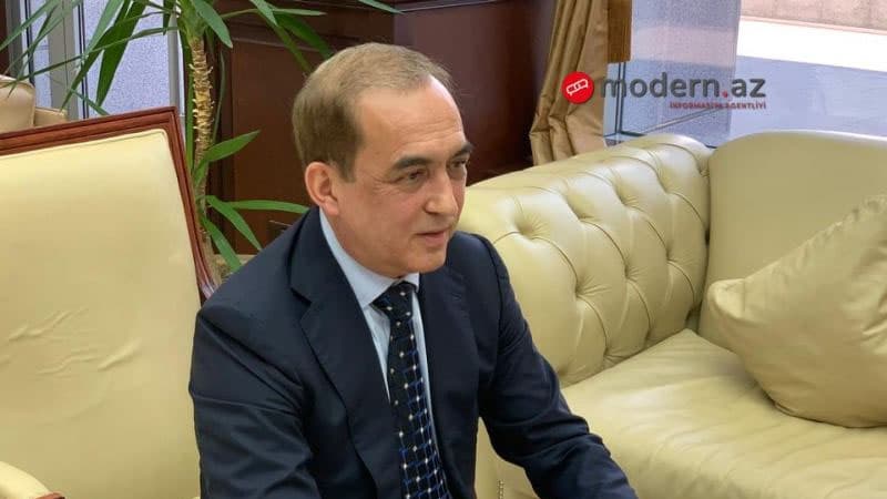 Prezident partiya sədrini təltif etdi