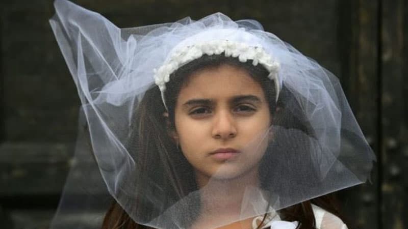BBC: İraqlı din adamları qız uşaqlarını “siğə” edərək satır