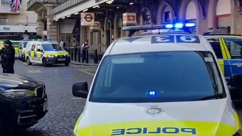 ABŞ diplomatının arvadı britaniyalı gənci öldürüb qaçdı - Qalmaqal
