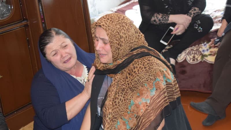"Get əynini dəyiş, başına qara yaylıq bağla, artıq sən şəhid anasısan"