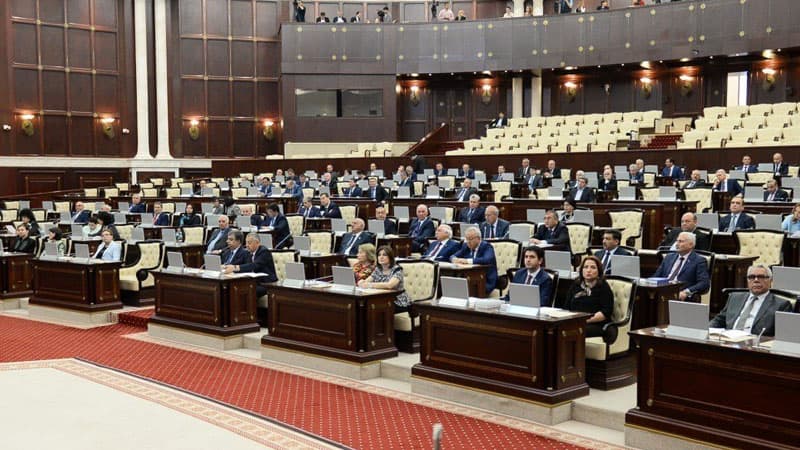 Milli Məclis gələn həftə toplanır