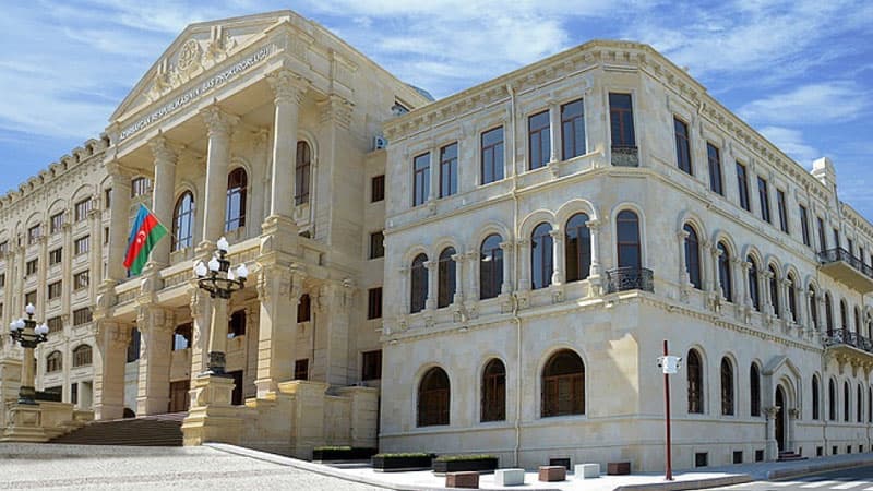 Azərbaycanda qəndə kimyəvi maddə qatılırmış (RƏSMİ)