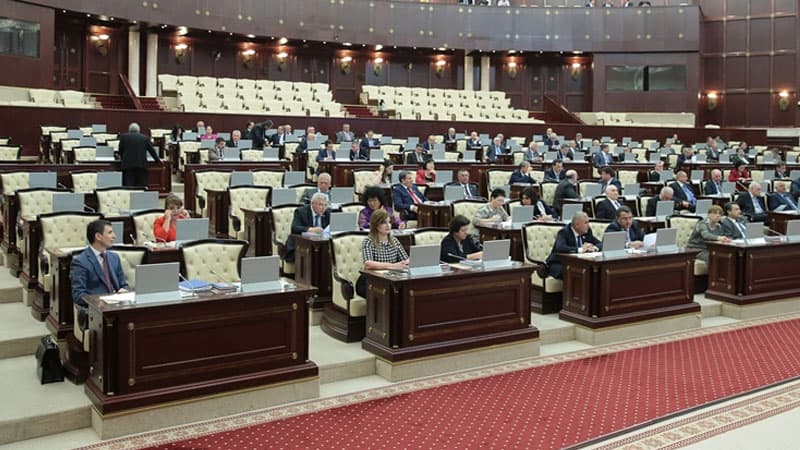 Parlament partiyaları bələdiyyə seçkilərinə gedəcək?