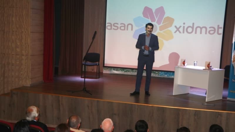 Şəhriyarın kitabı Asan Xidmətdə təqdim olundu (FOTOLAR)