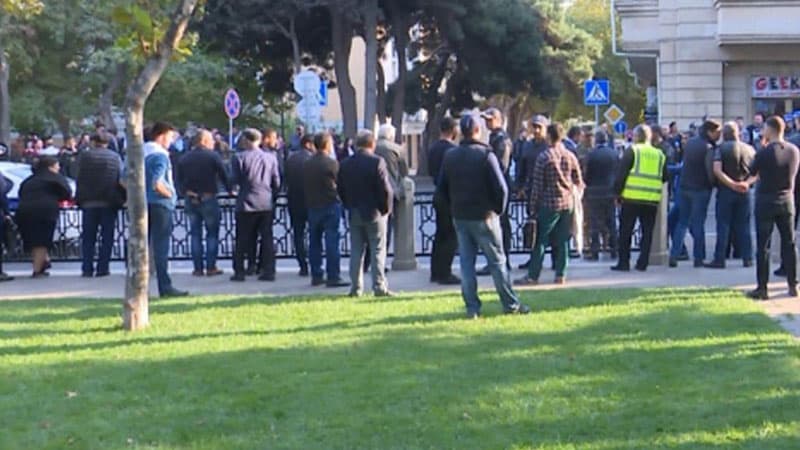 "Qanunsuz aksiyaların təşkilatçıları və iştirakçıları üçün məsuliyyətlər nəzərdə tutulur" (RƏYLƏR)
