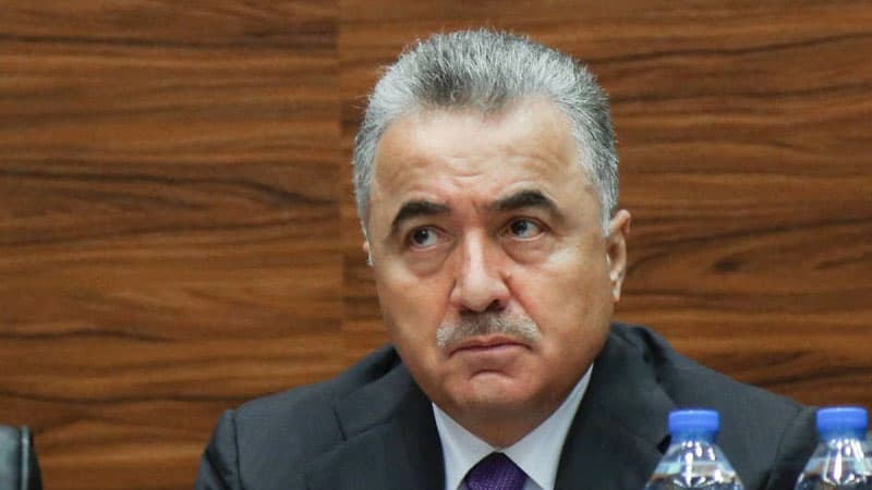 Zeynal Nağdəliyev yeni icra başçılarını kollektivə təqdim etdi