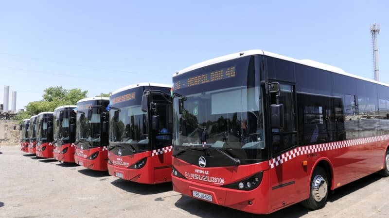 Günün pik saatlarında avtobuslarda gediş haqqı fərqli ola bilər