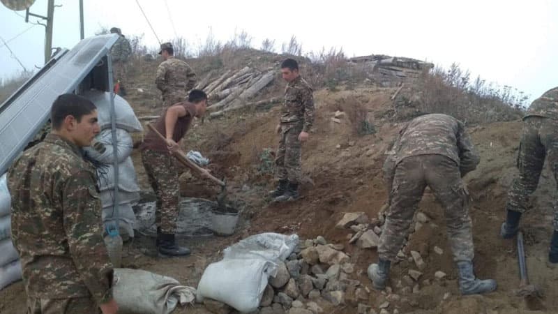 Ermənilər ordumuzla üzbəüz mövqelərdə kəşfiyyat vasitələri quraşdırır (FOTOLAR)