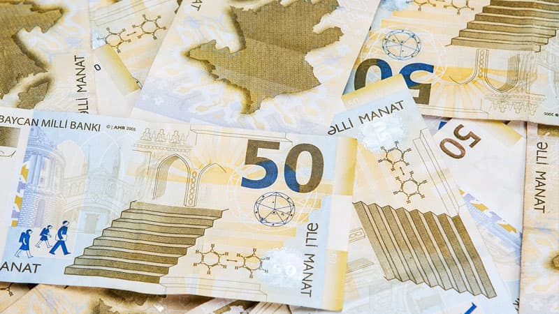 Azərbaycan əhalisinin banklardakı əmanətləri artıb