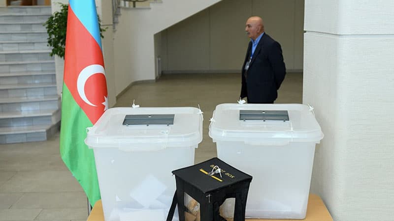 Bələdiyyə seçkilərində iştirak edəcək partiyaların sayı 13-ə çatdı (SİYAHI)