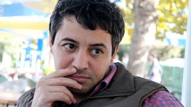 Aqşin Yenisey: "Yaşamağa davam!"