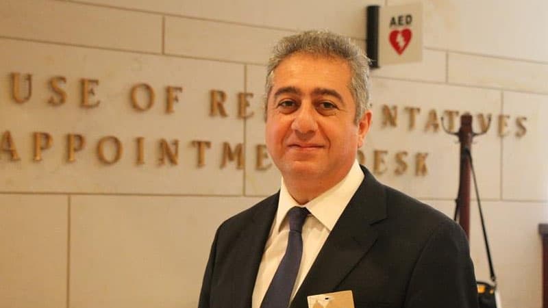Qubad İbadoğlu: "Mühacir biznesi" Şengen vizasına çətinliklər yaradacaq