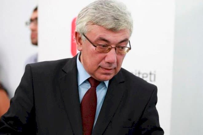 Eldar Namazov sədr postundan uzaqlaşdırıldı