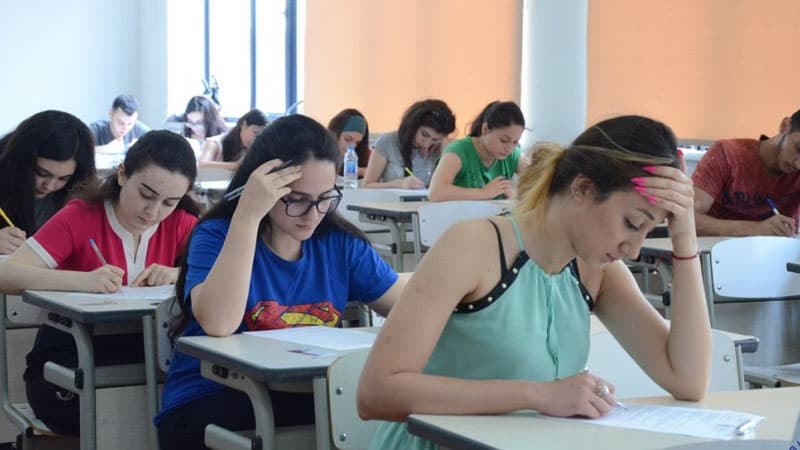 Builki qəbul imtahanlarında nə kimi güzəştlər olacaq?