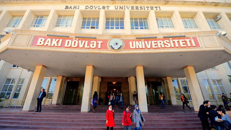 Prezident BDU-nun əməkdaşlarını təltif etdi (SİYAHI)