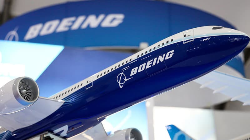 "Boeing"in səlahiyyəti əlindən alındı