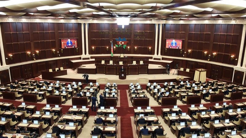 Milli Məclis hansı hallarda buraxılır?