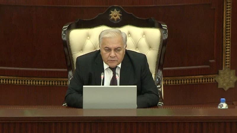 Oqtay Əsədov: "Parlamentin buraxılması təklifinə dəstək vermişəm"