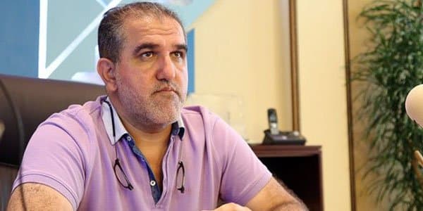 Ağ inqilab istədik, ... oldu