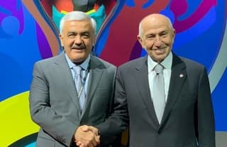 Rövnəq Abdullayev Türkiyə millisinə uğur arzuladı