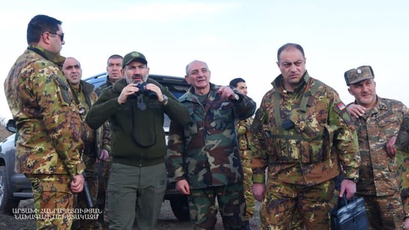 Nikol Paşinyan yenidən Azərbaycan torpaqlarında (FOTOLAR)