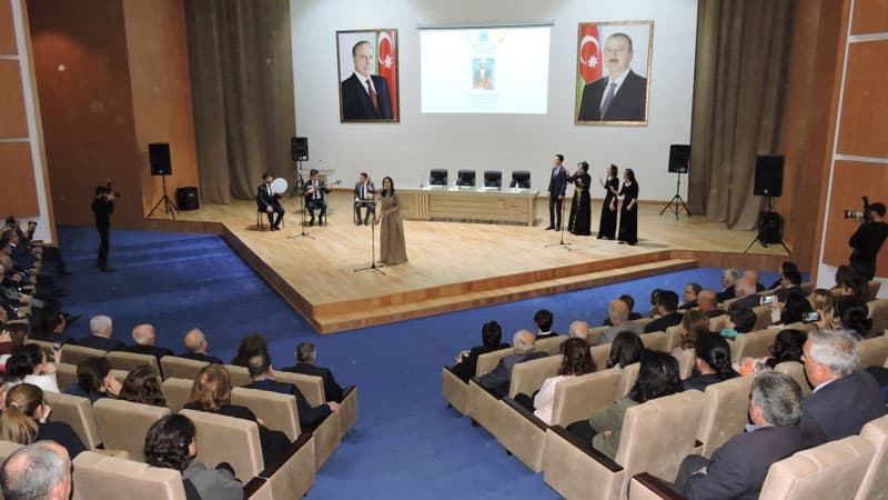 Yaqub Mahmudov: “Nəsimi İslama yox, cəhalətə qarşı çıxırdı” (FOTOLAR)