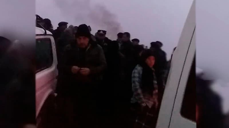 Tovuzlular AAYDA-nı prezidentin sərəncamıyla bağlı ittiham edirlər (VİDEO)