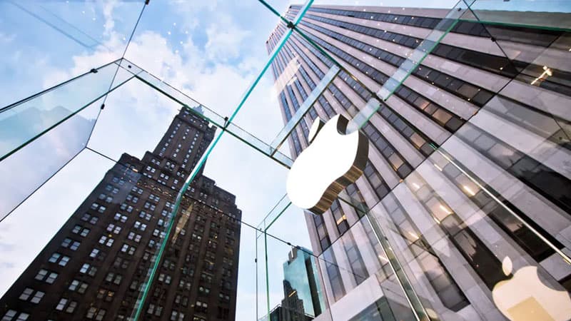 "Apple" yaxın 2 ildə 5 iPhone modeli buraxacaq