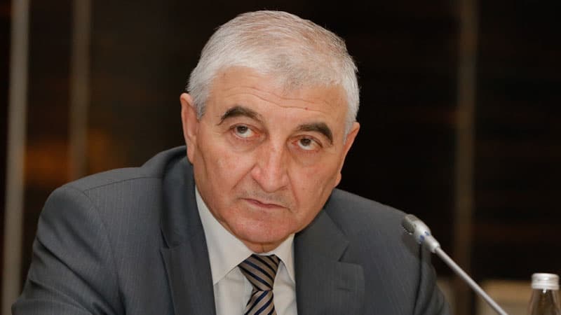 Məzahir Pənahov: "Bələdiyyə və parlament seçkilərinin üst-üstə düşməsi..."