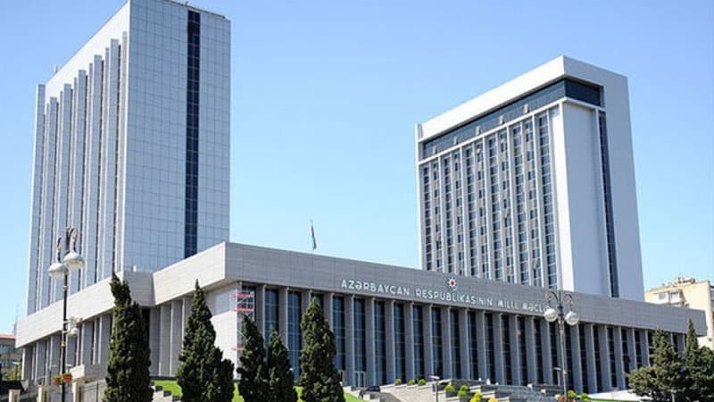 Son 2 ildə deputatlıqdan yüksək vəzifəyə gedənlər (SİYAHI)