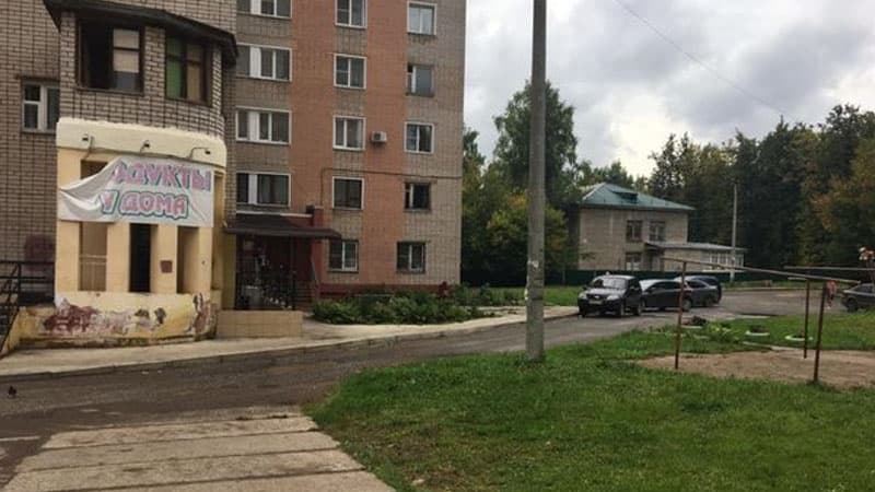 Rusiyada soydaşımızı siqaretə görə Azərbaycana buraxmadılar