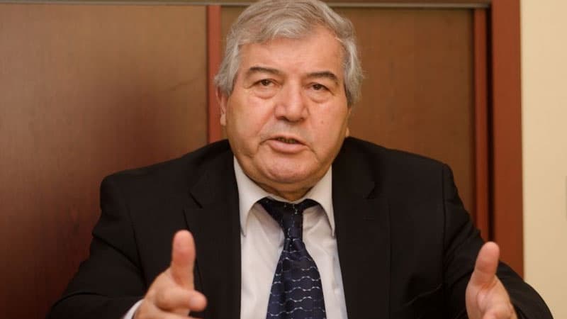 Xalq şairi: "Toy sahibləri toyxana mafiyasının ciblərini doldurur"