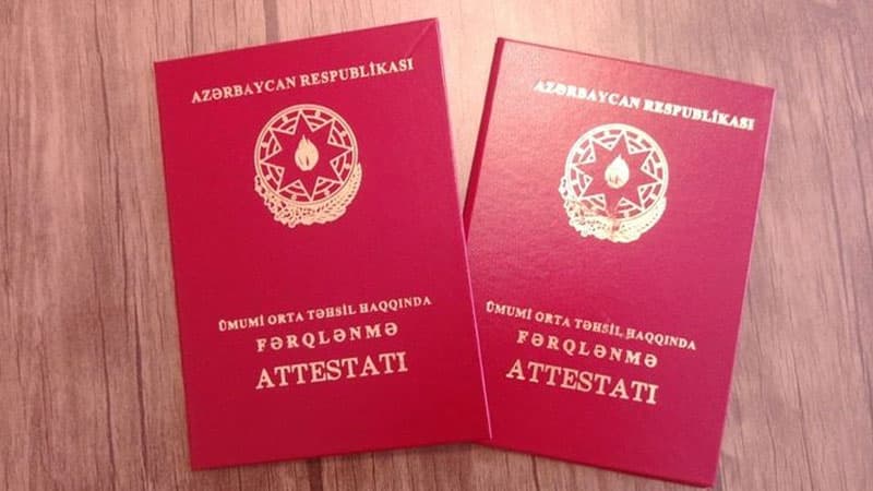 Məktəblərdə verilən qanunsuz attestatlar: "Bəzi direktorlar ..."