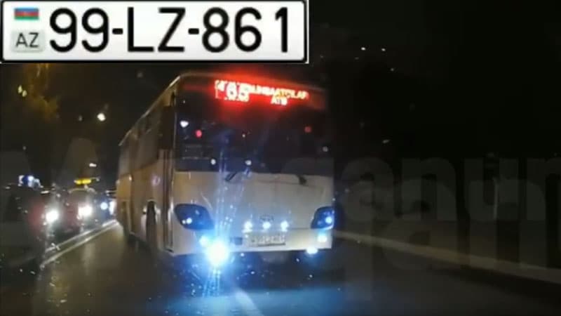 Marşrut sürücüsü onlarla insanın həyatını təhlükəyə atdı (VİDEO)