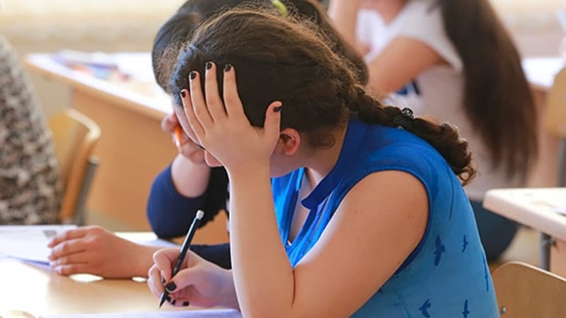Qəbul imtahanında saxtakarlıq edənləri həbs gözləyir