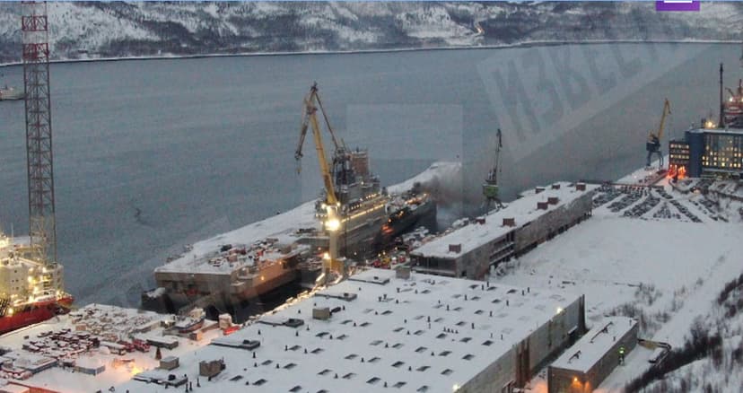 “Admiral Kuznetsov”un yanğın görüntüləri yayıldı (VİDEO)