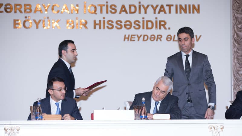 Azərbaycan dəmir yollarında pilotsuz taksi xidməti 2020-ci ildə tətbiq ediləcək (FOTOLAR)
