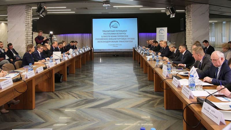 Azərbaycan dəmiryolçuları Belarusun nəqliyyat potensialı ilə maraqlanıblar