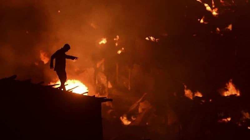 Banqladeşdə plastik zavodu partladı: 13 nəfər öldü