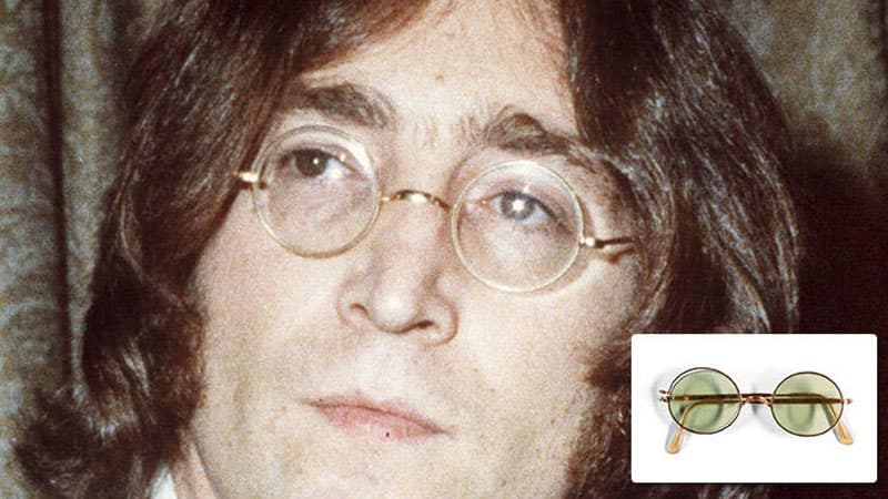 Con Lennonun eynəyi rekord məbləğə satıldı