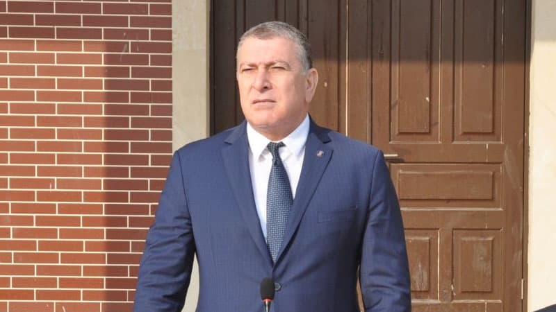 Prezident icra başçısını təltif etdi