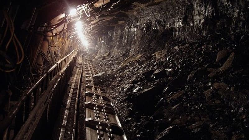 Çində mədən çökdü, 16 nəfər həyatını itirdi