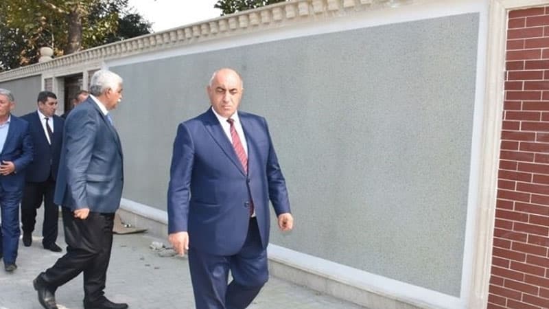 Rüşvətə görə saxlanılan icra başçısının mülkləri (SİYAHI)