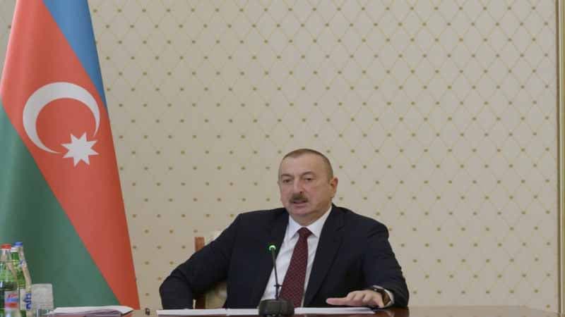 Prezident: "Çox istəyirəm ki, maaşlar və pensiyalar daha sürətlə artsın" 