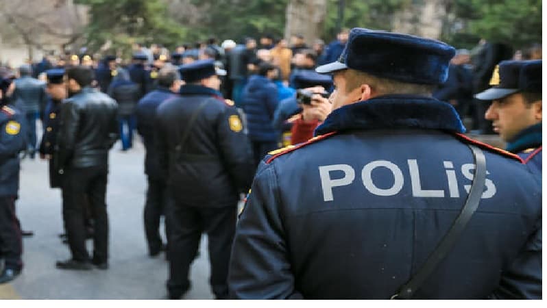 Məzahir Pənahov: "Azərbaycan polisinin fəaliyyətinə irad tutulmayıb"