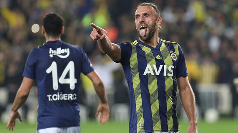 İstanbul derbisini “Fənərbaxça” qazandı (VİDEO)