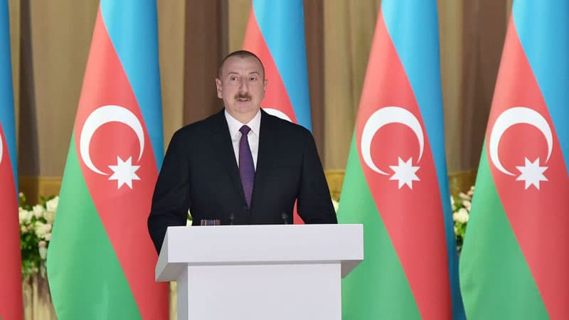 Prezident bu idmançılara mənzil bağışladı (SİYAHI)