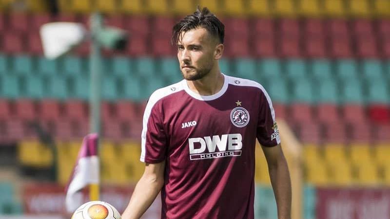 Millimizin futbolçusu Vyetnam klubunda