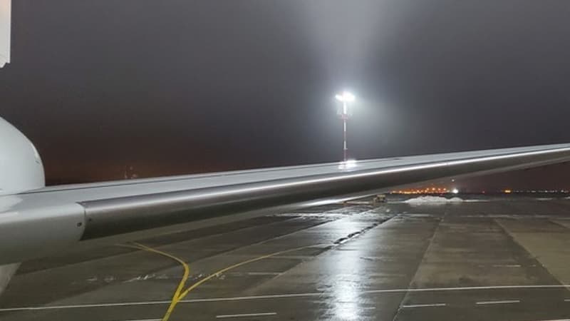 Ukraynadan icazəsiz Krım üzərindən uçan təyyarələr cərimələnməyə başladı